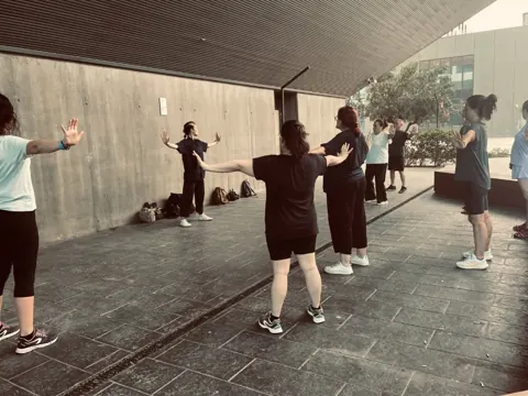 Momento de una sesión de Slow Kung Fu (4)
